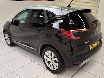 Used Renault Captur 2020 for sale - 79309341: Photo