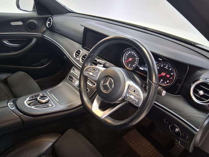 Used Mercedes-Benz E Class 2019 for sale - 77045291: Photo 10
