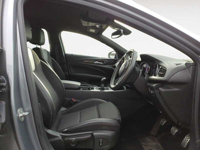 Used Vauxhall Insignia 2019 for sale - 77814517: Photo 2