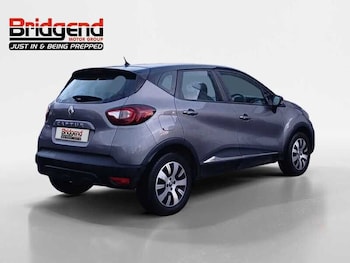 Used Renault Captur 2019 for sale - 77044901: Photo