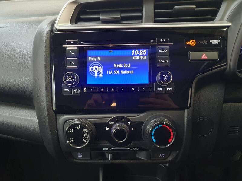 Used Honda Jazz 2019 for sale - 77813923: Photo 17