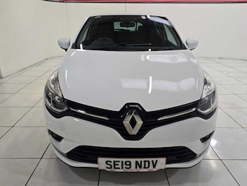 Used Renault Clio 2019 for sale - 79309337: Photo