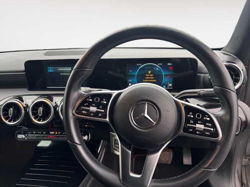 Used Mercedes-Benz A-Class 2018 for sale - 77044958: Photo 3