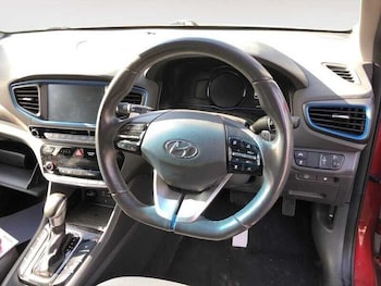 Used Hyundai IONIQ 2019 for sale - 76137297: Photo 4