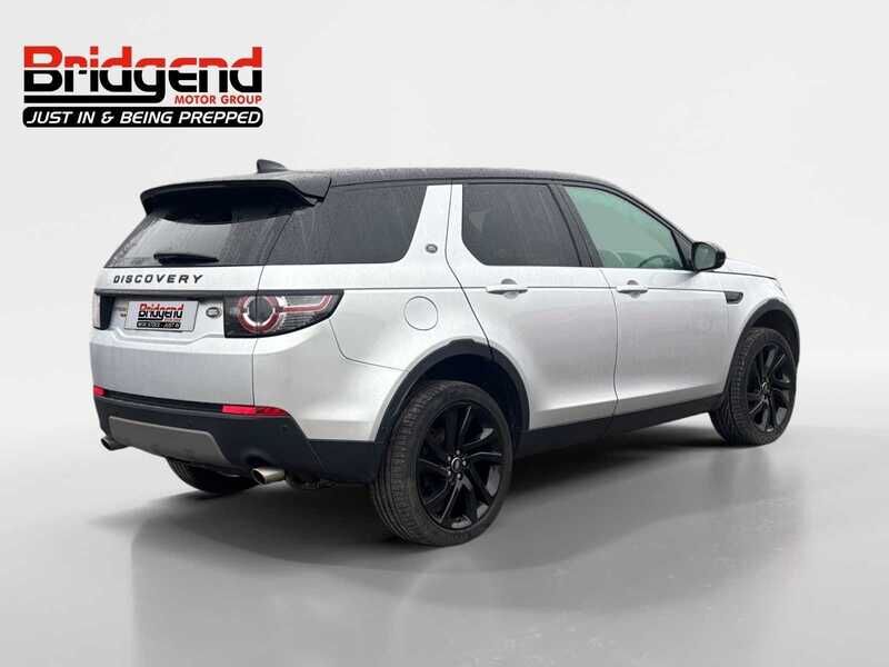 Used Land Rover Discovery Sport 2019 for sale - 77814260: Photo 2