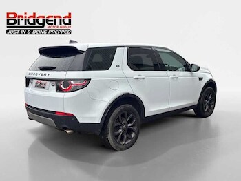 Used Land Rover Discovery Sport 2019 for sale - 77814522: Photo
