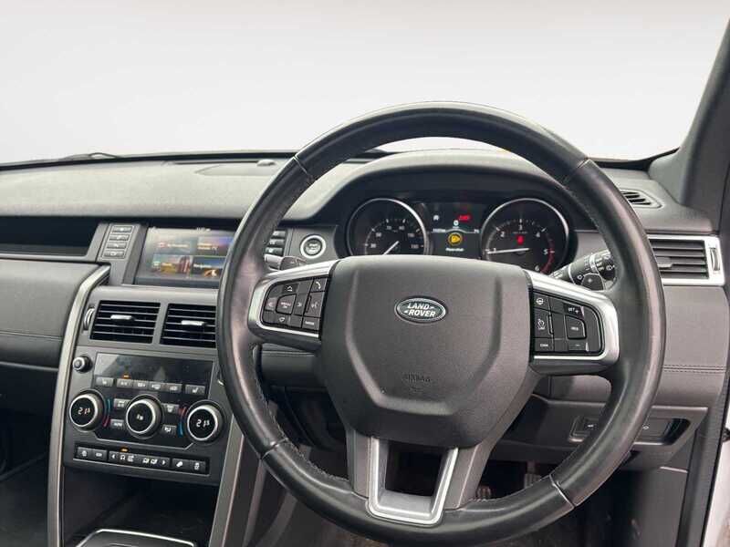 Used Land Rover Discovery Sport 2019 for sale - 77814522: Photo 3