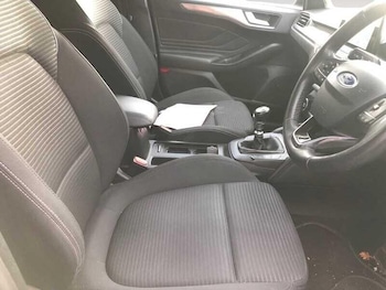 Used Ford Focus 2019 for sale - 76952884: Photo