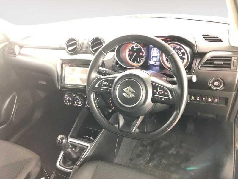 Used Suzuki Swift 2019 for sale - 76952779: Photo 4