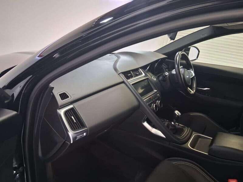 Used Jaguar E-Pace 2019 for sale - 76136425: Photo 15