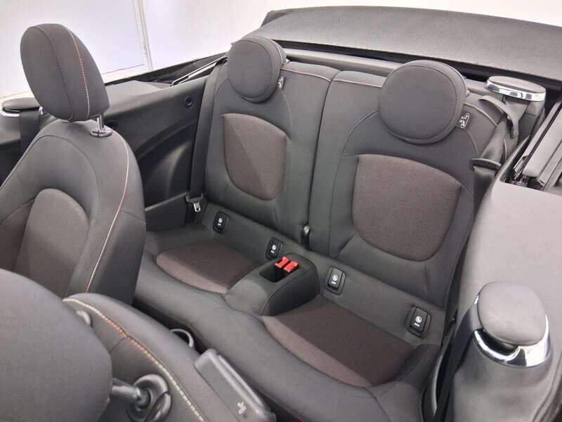 Used MINI Convertible 2018 for sale - 77813884: Photo 17