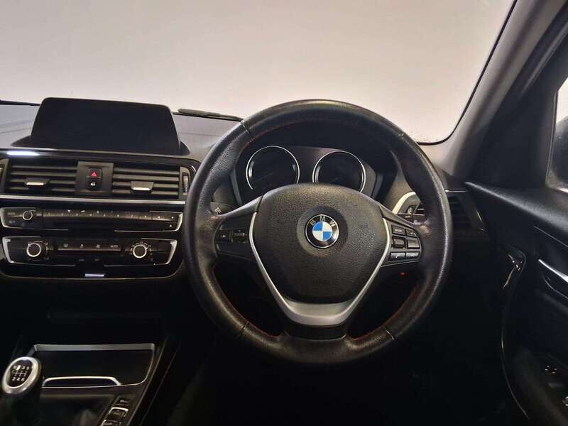 Used BMW 1 Series 2018 for sale - 77045125: Photo 9