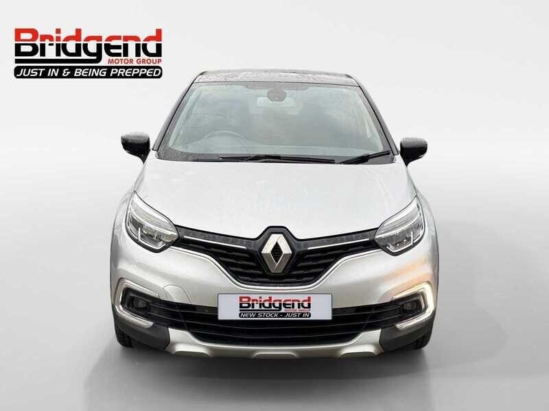 Used Renault Captur 2018 for sale - 76136240: Photo 2
