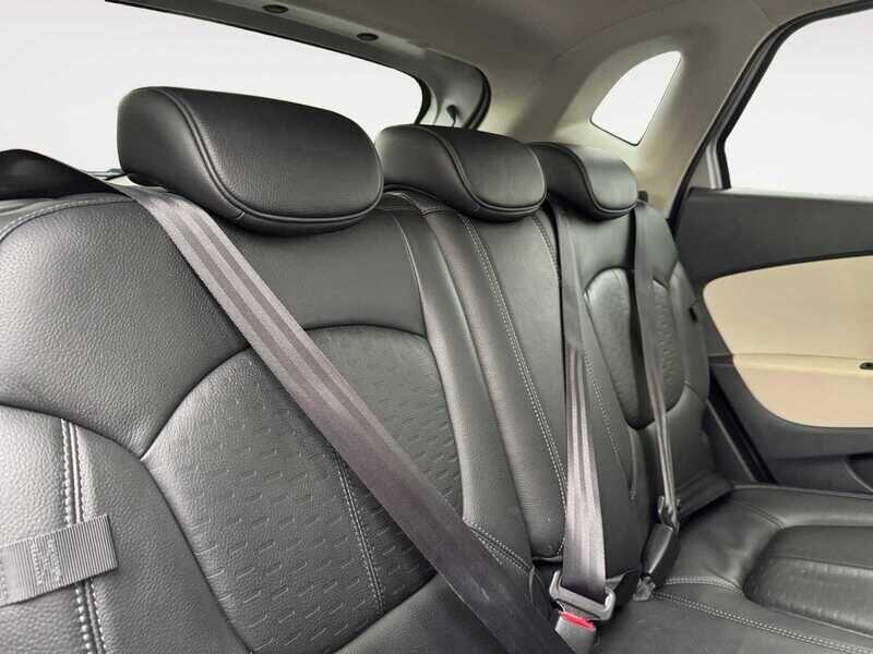 Used Renault Captur 2018 for sale - 76136240: Photo 6