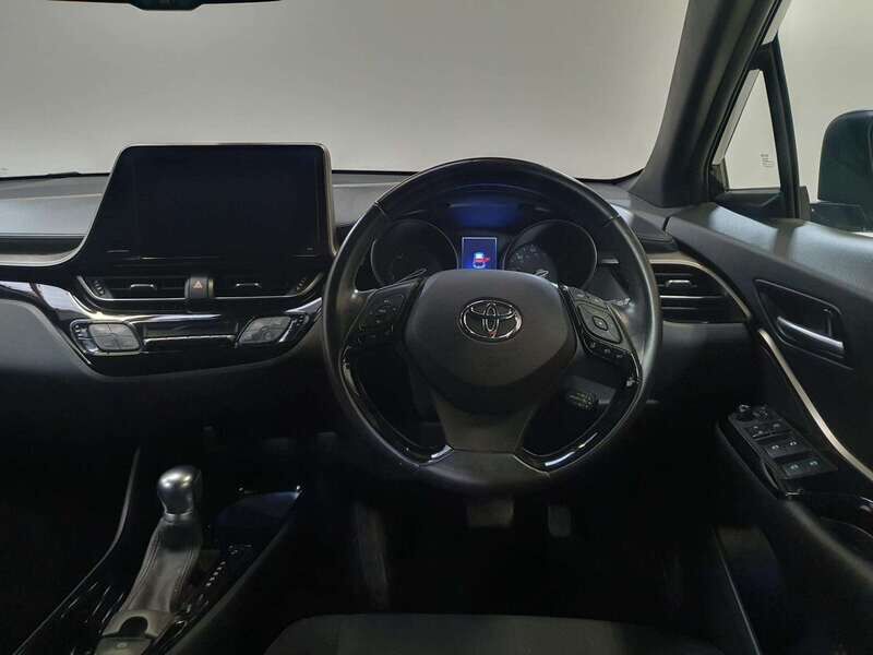 Used Toyota C-HR for sale - 77618310: Photo 11