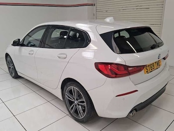 Used BMW 1 Series 2020 for sale - 79310101: Photo