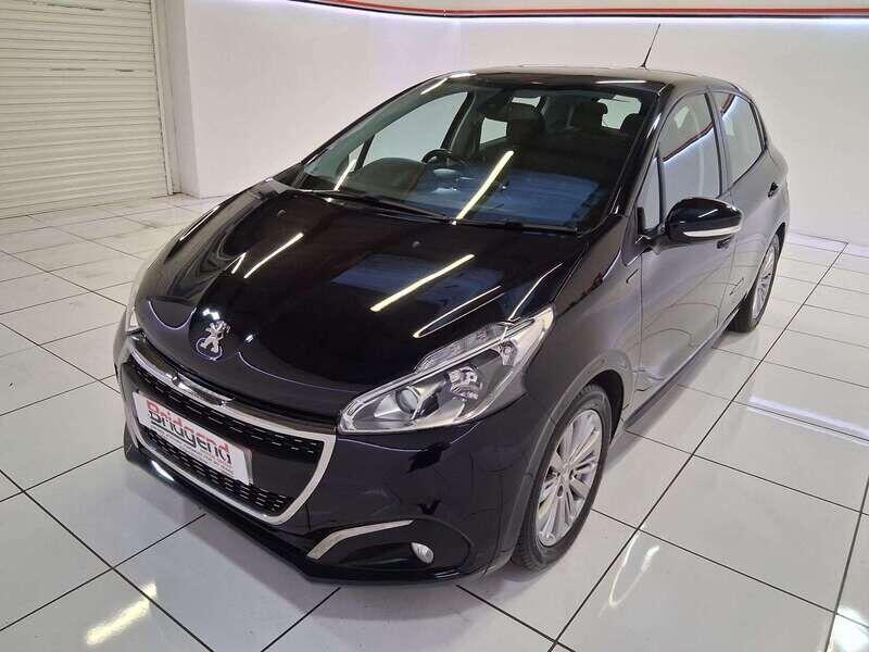 Used Peugeot 208 2018 for sale - 76227607: Photo 3