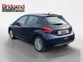 Used Peugeot 208 2018 for sale - 76227607: Photo 3