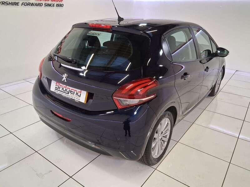 Used Peugeot 208 2018 for sale - 76227607: Photo 6