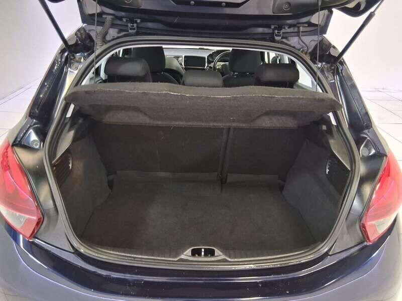 Used Peugeot 208 2018 for sale - 76227607: Photo 8