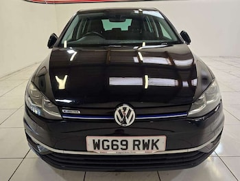 Used Volkswagen Golf 2019 for sale - 79309601: Photo