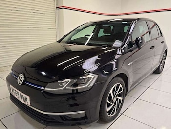 Used Volkswagen Golf 2019 for sale - 79309601: Photo