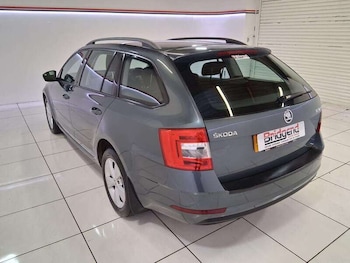 Used Skoda Octavia 2025 for sale - 77045219: Photo