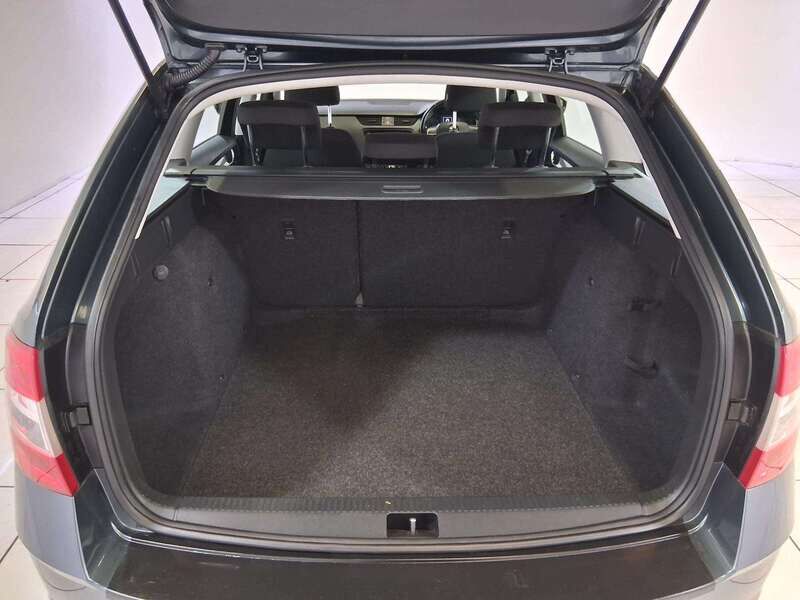 Used Skoda Octavia 2025 for sale - 77045219: Photo 8