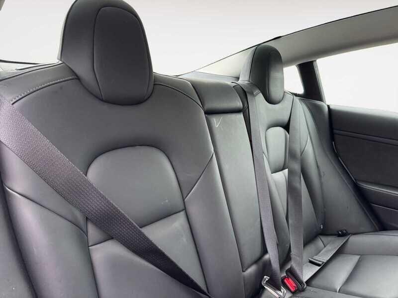 Used Tesla Model 3 2021 for sale - 76226889: Photo 6