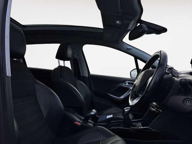 Used Peugeot 2008 2018 for sale - 76645620: Photo 4