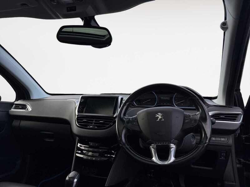 Used Peugeot 2008 2018 for sale - 76645620: Photo 5