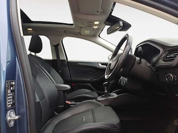 Used Ford Focus 2019 for sale - 79332303: Photo