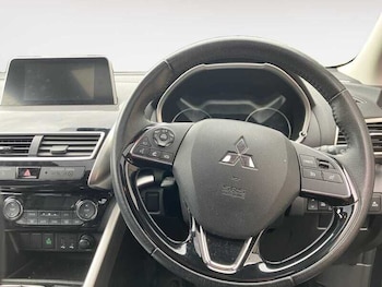 Used Mitsubishi Eclipse Cross 2019 for sale - 78568121: Photo