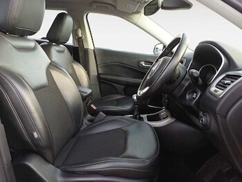 Used Jeep Compass 2019 for sale - 77947264: Photo