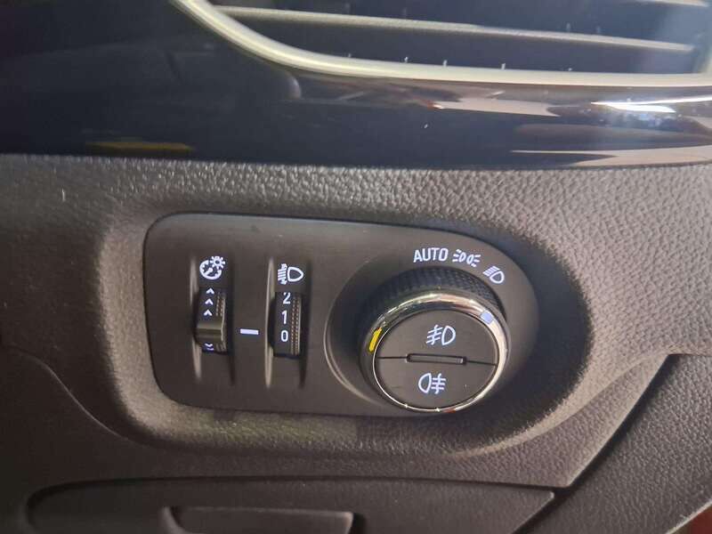 Used Vauxhall Astra 2018 for sale - 77044843: Photo 20