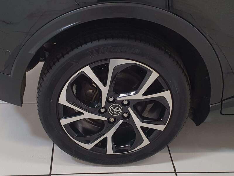 Used Toyota C-HR 2019 for sale - 77813940: Photo 8