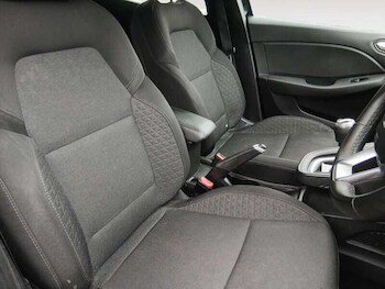 Used Renault Clio 2021 for sale - 78941275: Photo
