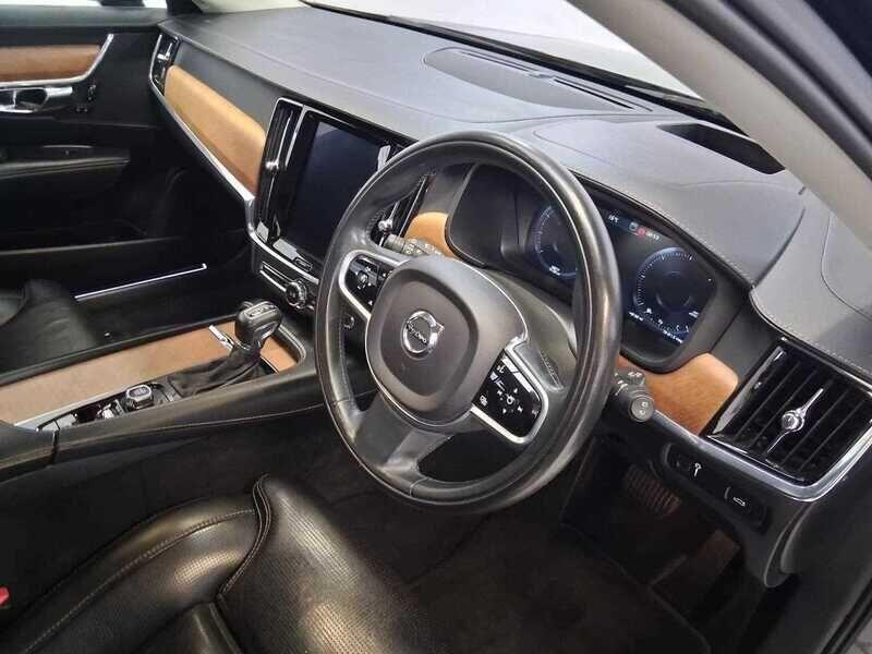 Used Volvo V90 2018 for sale - 76136880: Photo 10