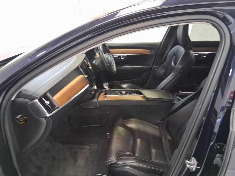 Used Volvo V90 2018 for sale - 76136880: Photo 14