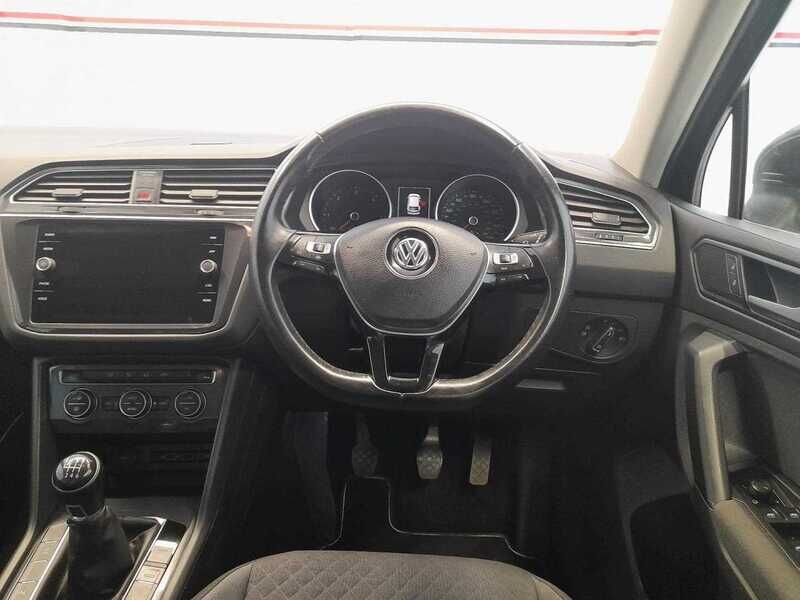 Used Volkswagen Tiguan 2018 for sale - 77045155: Photo 9