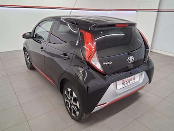 Used Toyota AYGO undefined for sale - 77045337: Photo