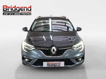 Used Renault Megane 2019 for sale - 76646058: Photo