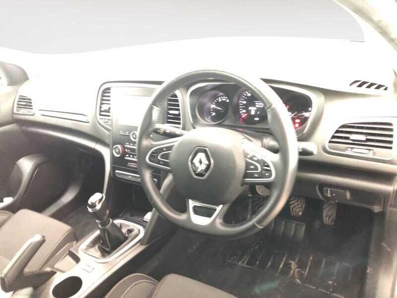 Used Renault Megane 2019 for sale - 76646058: Photo 4