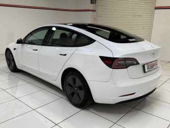 Used Tesla Model 3 2020 for sale - 73982963: Photo