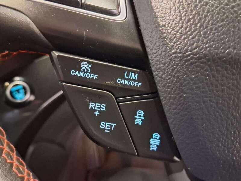 Used Ford Kuga 2018 for sale - 76996318: Photo 23