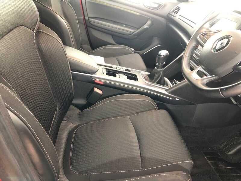 Used Renault Megane 2019 for sale - 76645676: Photo 3