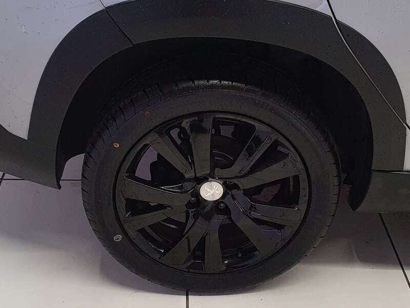 Used Peugeot 2008 2018 for sale - 77814659: Photo 8