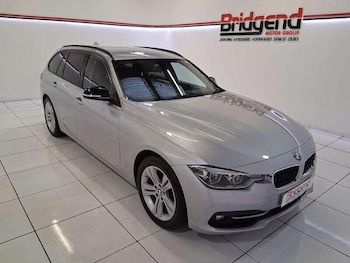 Used BMW 3 Series 2018 for sale - 76137544: Photo