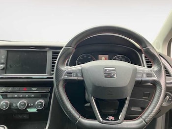 Used SEAT Leon 2019 for sale - 78454890: Photo