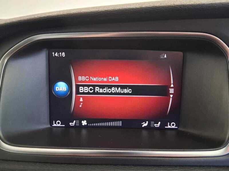 Used Volvo V40 2018 for sale - 77044929: Photo 17